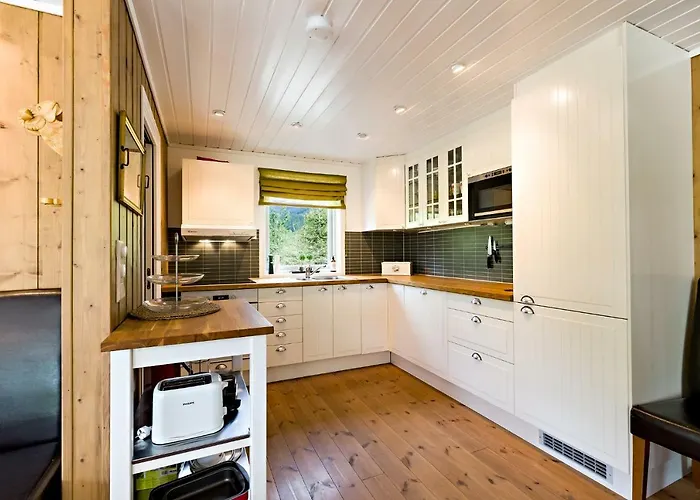 Riverside Casa de Férias Hornindal